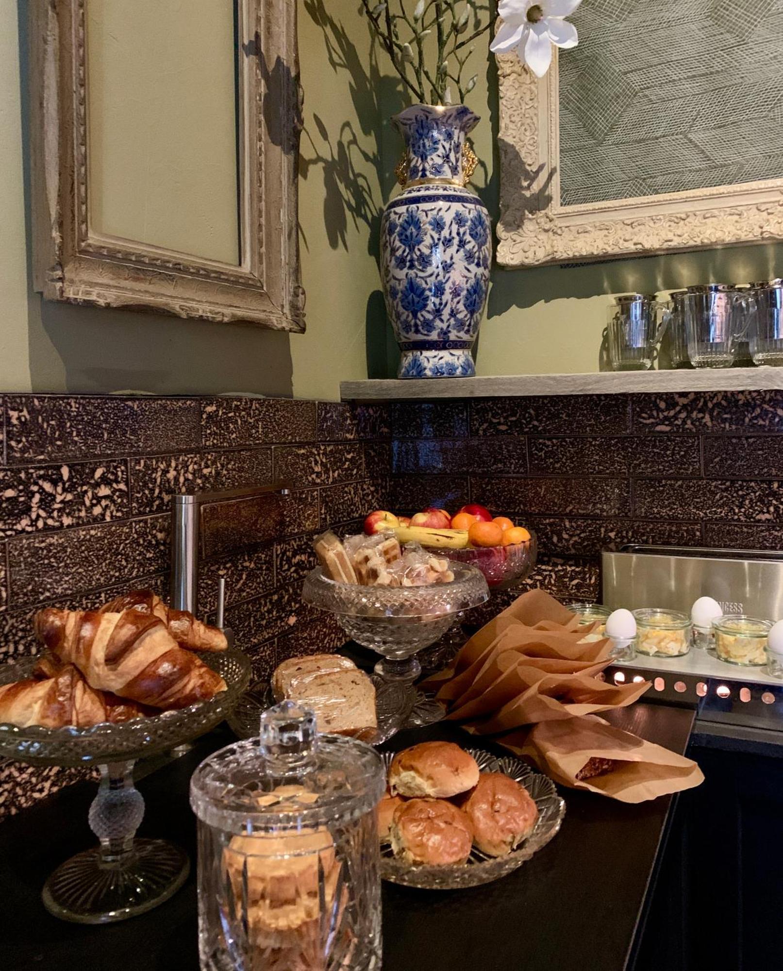 Boutique Hotel Villa Trompenberg Хилверсум Экстерьер фото
